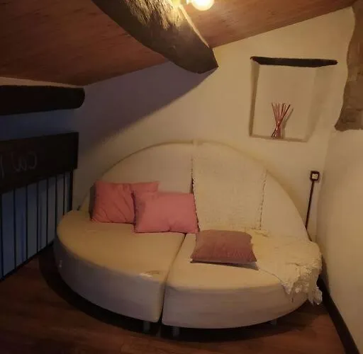 Appartamento Ca' Marcella Terra Cielo Tre Livelli Con Soppalco *